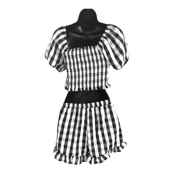 2pc black white checkered gingham ruffle hem smocked top printed shorts set sz S - Picture 10 of 12